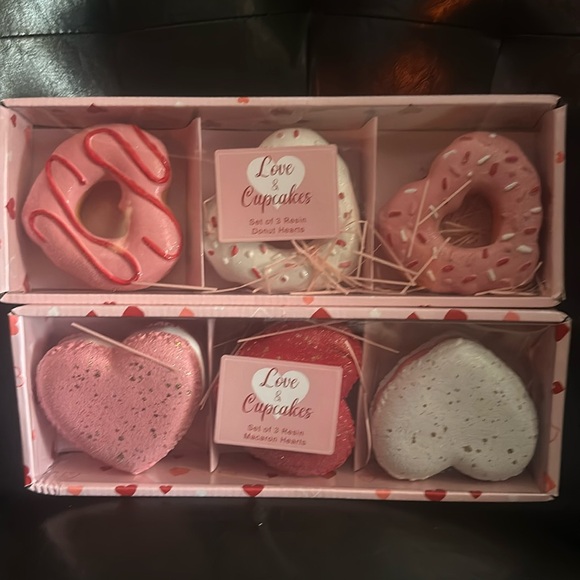 Love and Cupcakes two sets of resin faux donuts and macarons Valentines Day - Picture 1 of 8